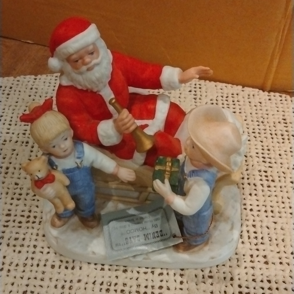 Denim days figurine, Santa's visit, item number 8924, released in 1991.